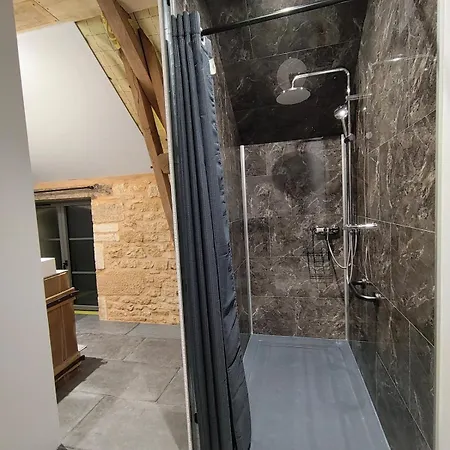 Grange Périgourdine Avec Piscine Paulin